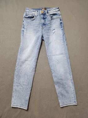 Kut from the Kloth High Rise Rachael Fab AB Mom Jean with Light Distressing Sz 0